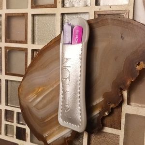 Revlon Vintage Tweezer set-$5 add on